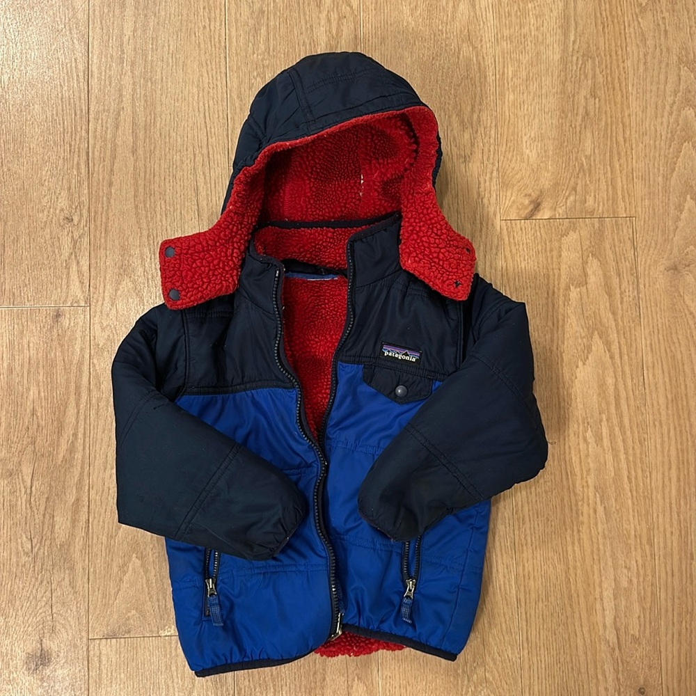 4T Patagonia Reversible Tribbles Boys Jacket